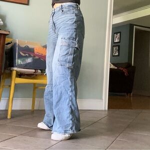 American Eagle cargo‎  Womens 12 Blue Denim  Baggy Wide Leg Cargo skaters grinch